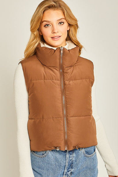 Reversible Puffer Vest in Brown