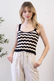 Contrast Scallop Pattern Knit Top